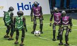 V Číne sa odohral prvý futbalový zápas autonómnych AI robotov